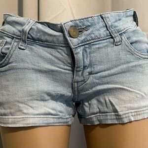 Decree Dirty Wash Jean Shorts
